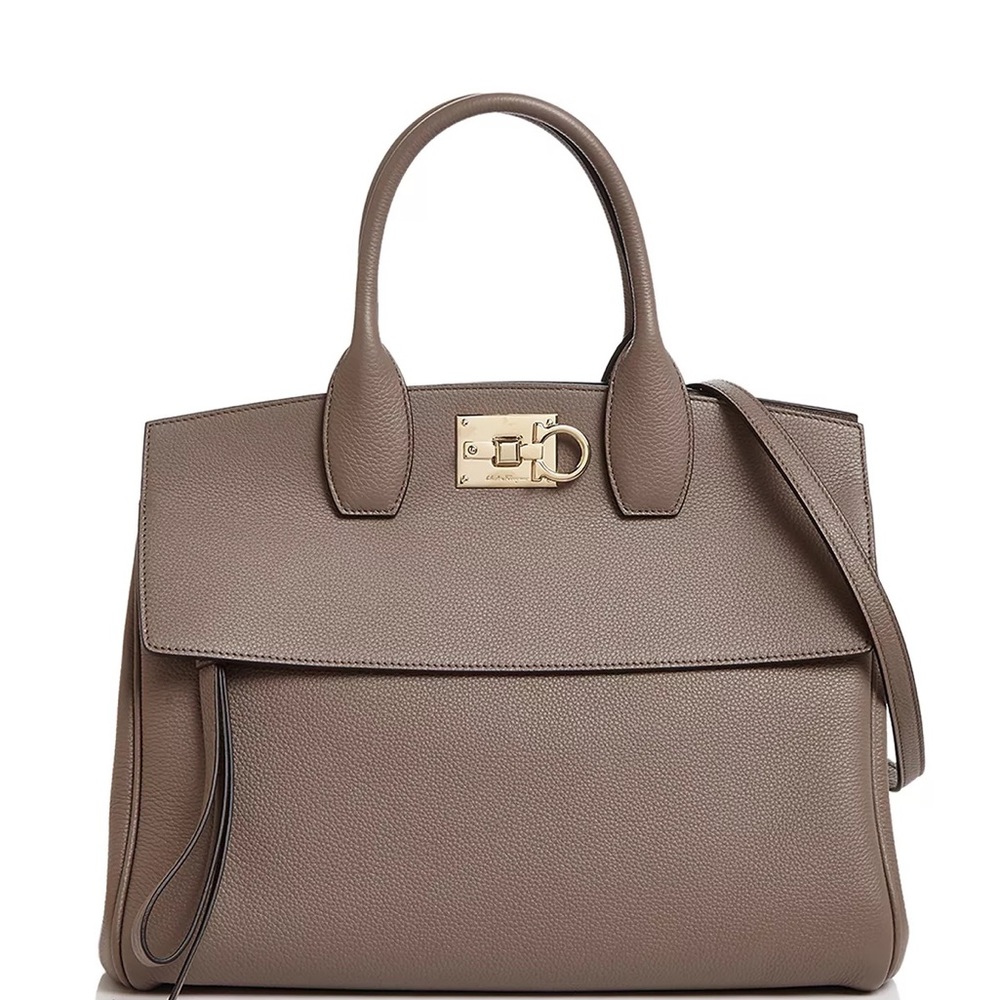Ferragamo Studio Soft Bag (M) | Maroon color | authentic